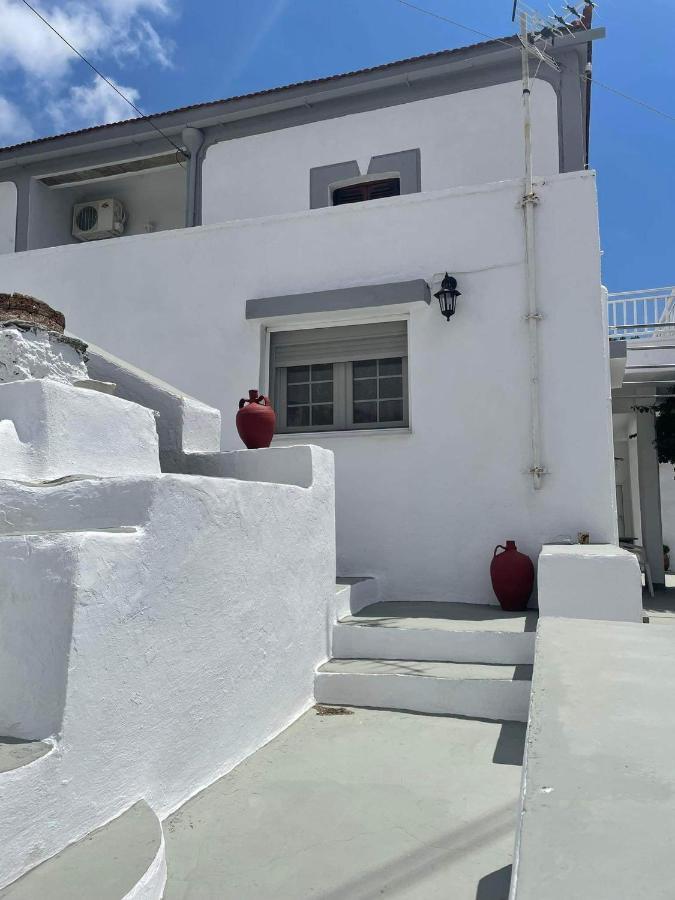 Traditional Seamanshouse Kochilos Rogon 外观 照片